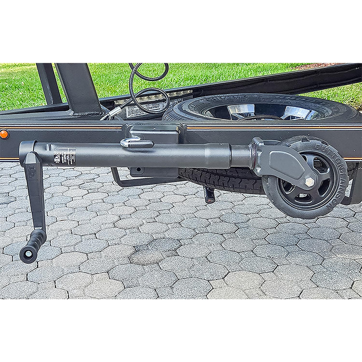 Dutton-Lainson 22335 Swivel DLX-P Marine Jack, 12", 1,500 lbs, 28-1/2" H, 8" dia. (3" wide) - image 1