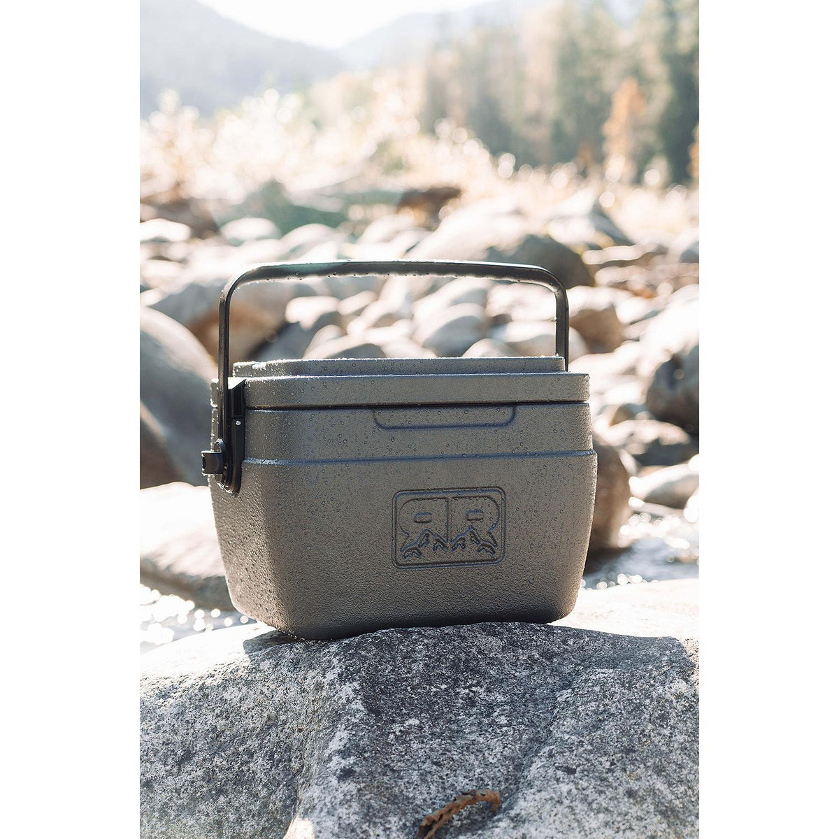 Rugged Road RR25GRAY Cooler 25 V2, Gray, 16 qt. - image 4