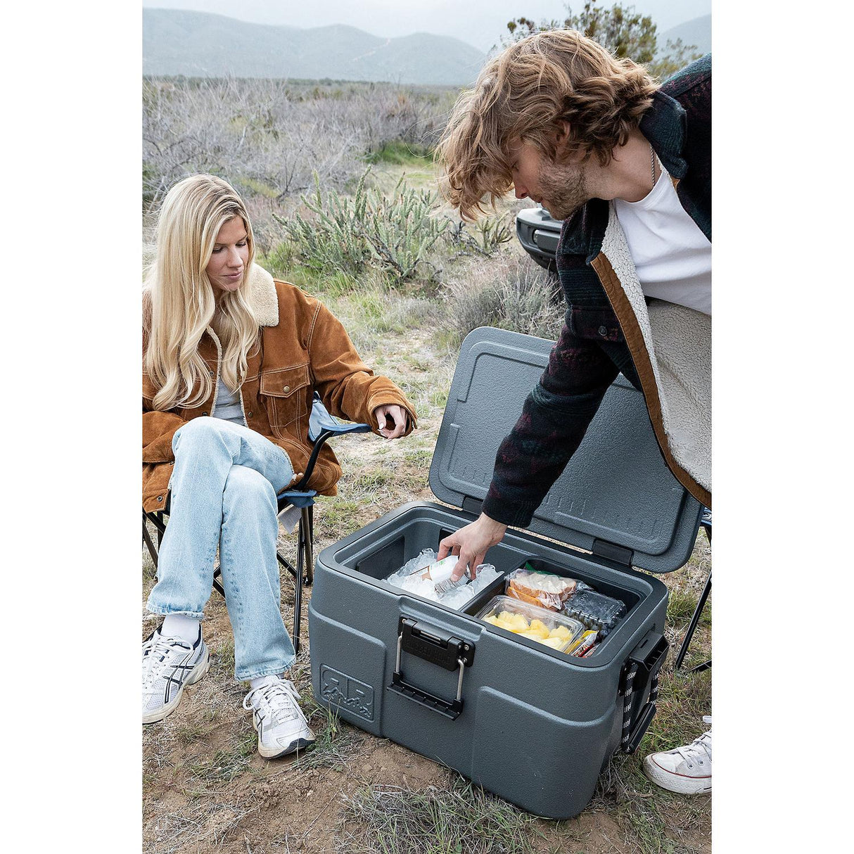 Rugged Road RR265GRAY Cooler 65 V2, Gray, 65 can + ice - image 4