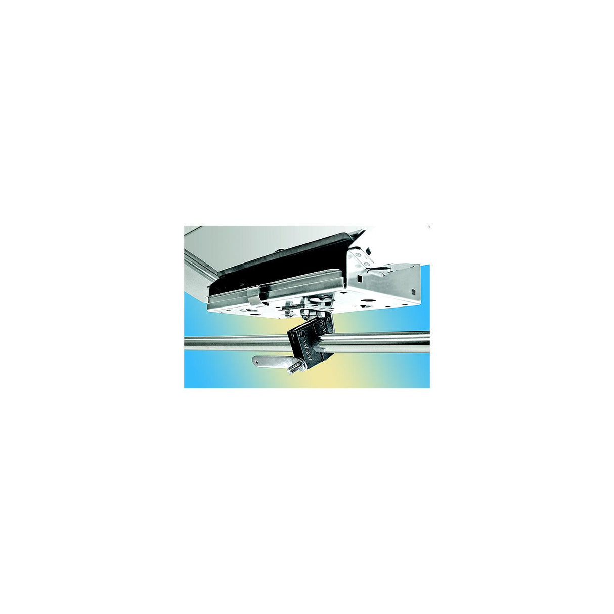 Magma "Single" Horizontal Round Rail (SD) Mount For 12" x 18" Or Smaller Rectangular Grills and Single Mount Tables - T10-380