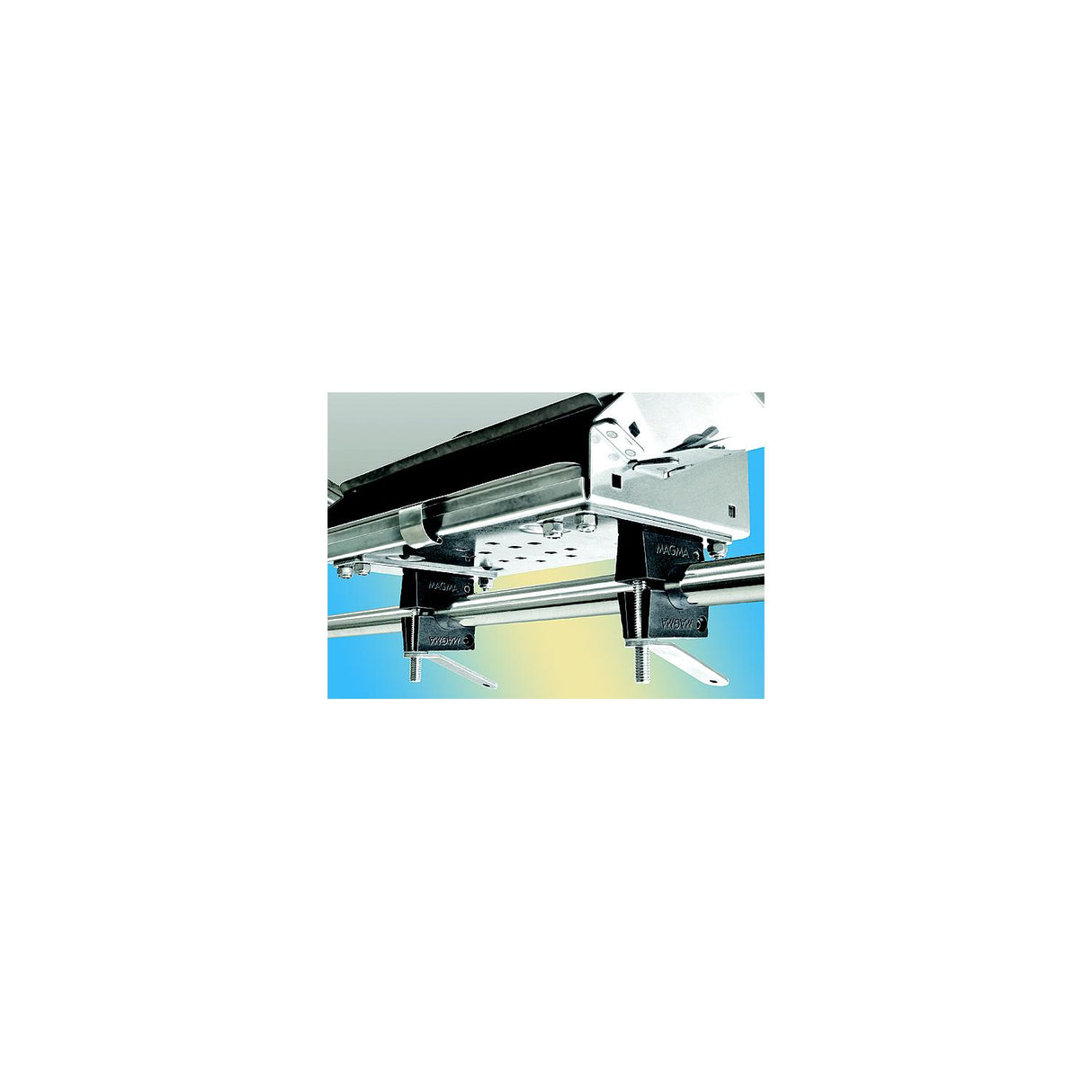 Magma "Dual" Horizontal Round Rail (HD) Mount For all ChefsMate, Newport, Catalina, Monterey and Dual Mount Tables - T10-580