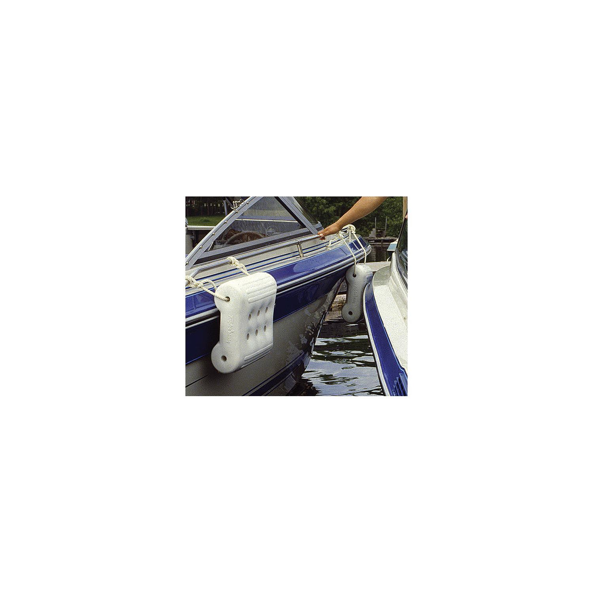 Taylor Made Products Taylor Fender Cushion White - 2020108346 - official Taylor Made product image 3