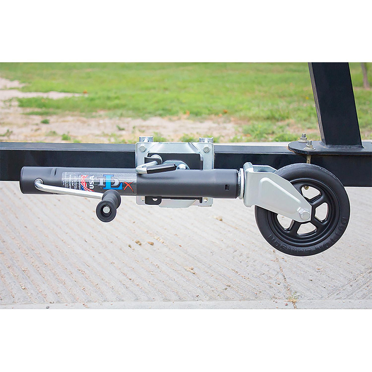 Dutton-Lainson 22210 DLX Marine Jack Swivel, Zinc plated, 12" Travel, 1,500 lbs capacity, 28-1/2" Height, 8" Wheel. - image 1