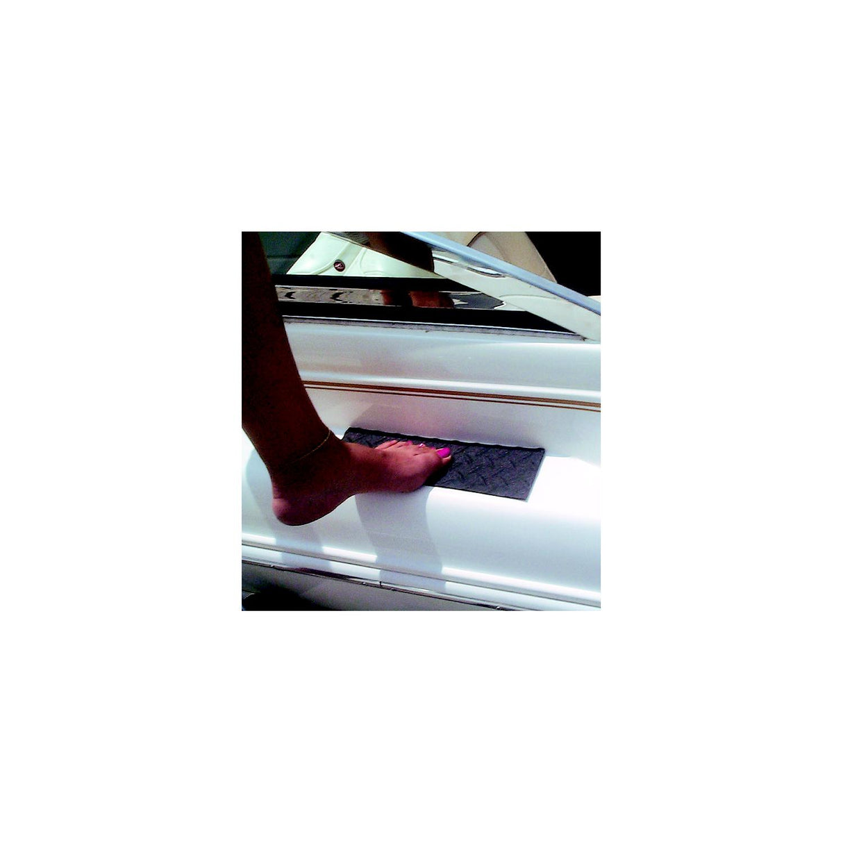 Taylor Made Products Taylor StepSafe Non-Slip Pad 3-1/2" x 14-1/2" - Black - 2020108739