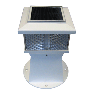 Dock Edge Solar Piling Light - DE96264F