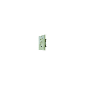Diamond Group GFI Receptacle w/Light, White - DG151VP - image 1