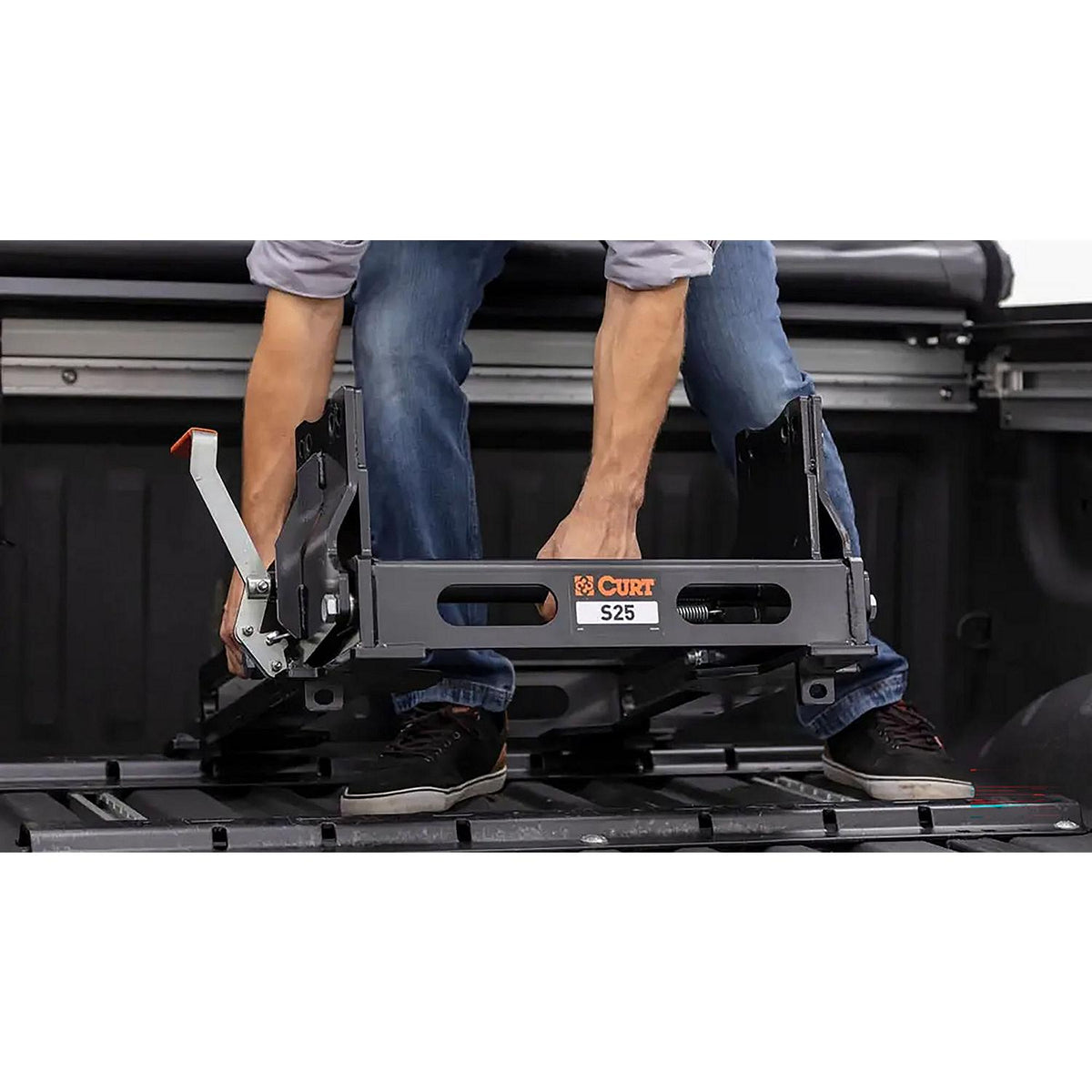 Curt Manufacturing Curt 16574 S25 5th Wheel Slider, 25,000 Lbs. - image 4