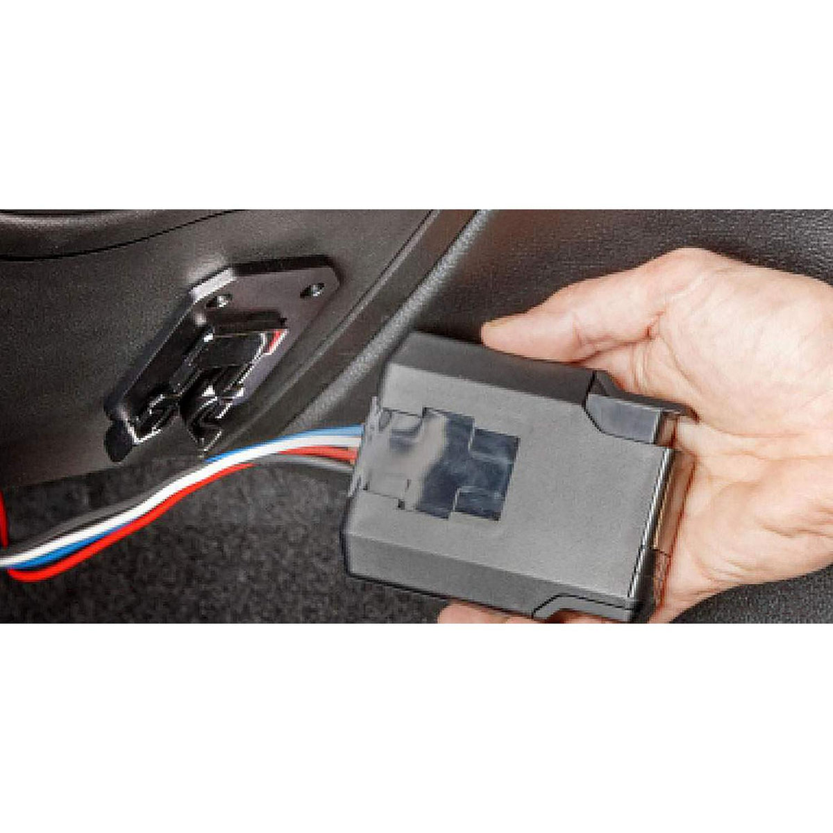 Curt Manufacturing Curt 51116 Venturer NEXT Trailer Brake Controller Time-Delay - image 3